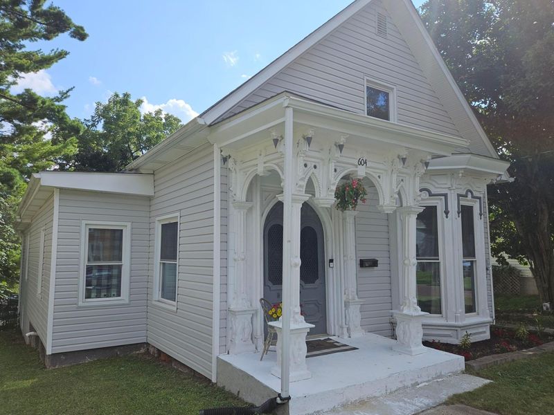 604 E Ohio Avenue , Mount Vernon, OH 43050 Photo 5