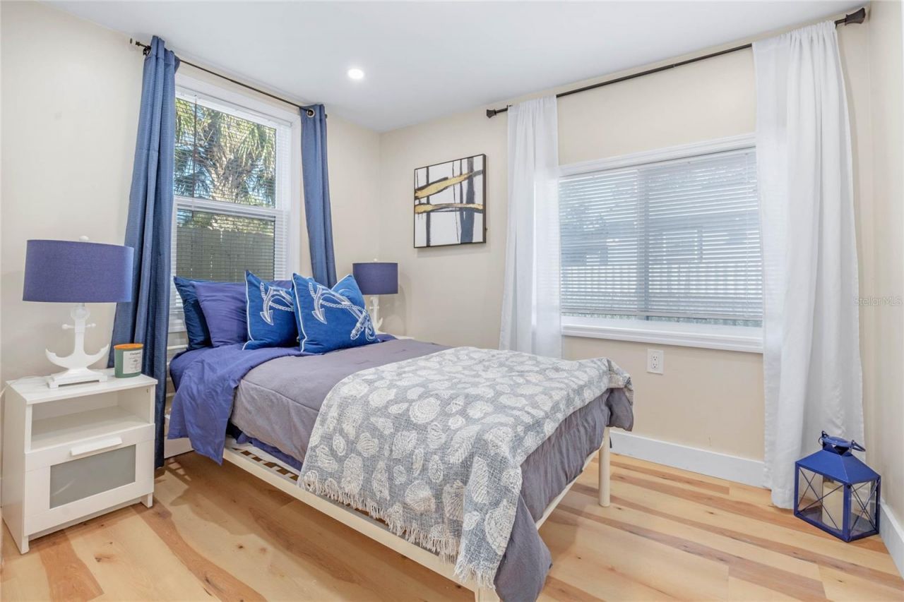 4809 Thorpe Avenue, Orlando, FL 32804 Photo