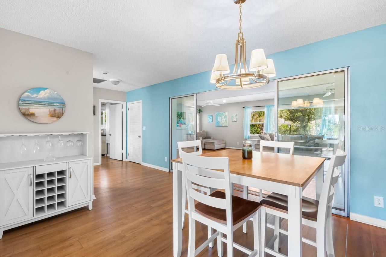234 Amesbury Circle, Sun City Center, FL 33573 Photo