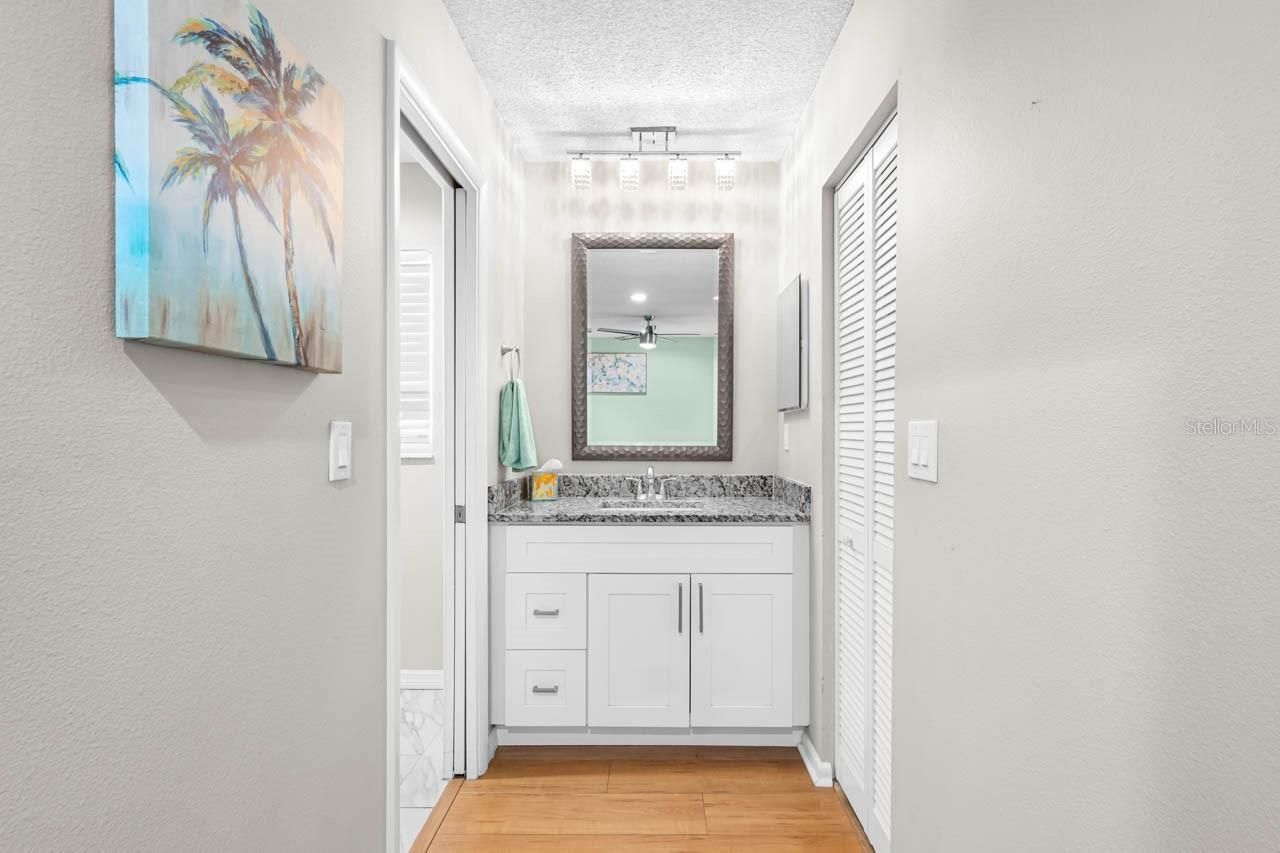 234 Amesbury Circle, Sun City Center, FL 33573 Photo