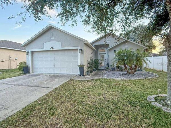 704 FLAGSTONE STREET , HAINES CITY, FL 33844
