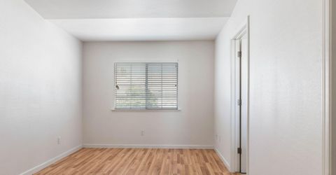 5765 Vista Serena Way, Unit APT 105, Sparks, NV 89436 Photo