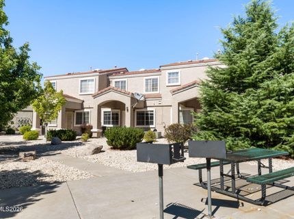 5765 Vista Serena Way, Unit APT 105, Sparks, NV 89436 Photo