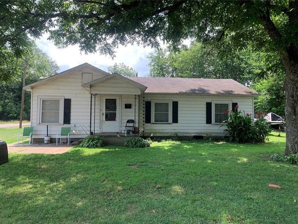 414 Leigh Street, Ola, AR 72853
