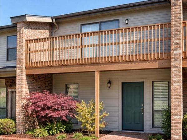 2602 E Sweetbriar Drive , Fayetteville, AR 72703
