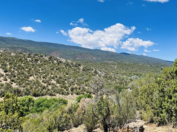 18 Larry Lane , Cedar Crest, NM 87008