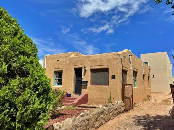 2109 Gold Avenue SE, Albuquerque, NM 87106
