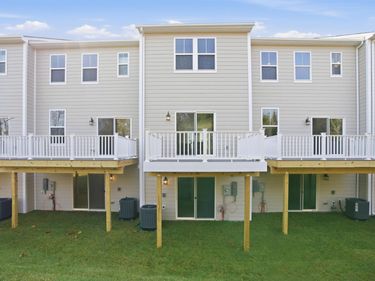 3032 RAMBLING BROOK LN, Crozet, VA 22932