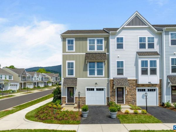 3083 RAMBLING BROOK LN, Crozet, VA 22932
