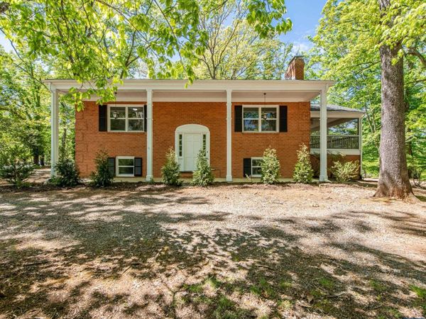 337 CARRSBROOK DR , Charlottesville, VA 22901
