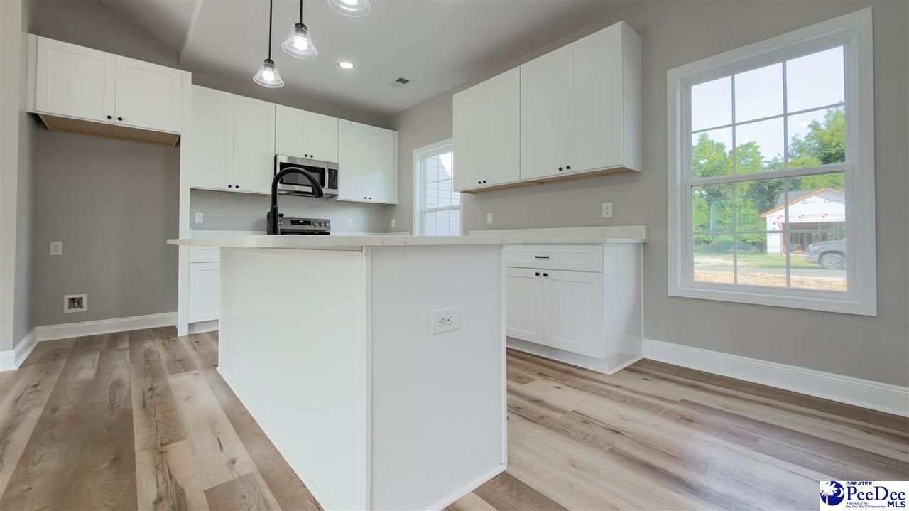 1310 Adaline Estate Photo 12