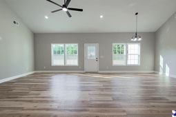 1310 Adaline Estate photo 4