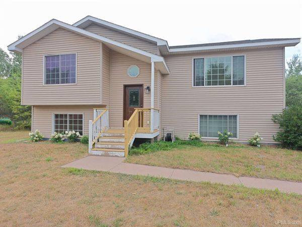 381 Mottes Lane, Forsyth Twp, MI 49841