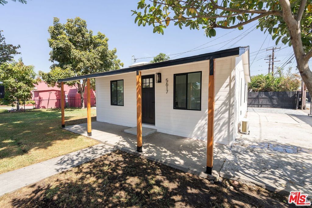 5617 Loveland Street, Bell Gardens, CA 90201 Main Photo