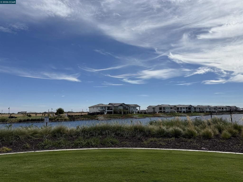 17357 Bushwick Lane, Lathrop, CA 95330 Main Photo