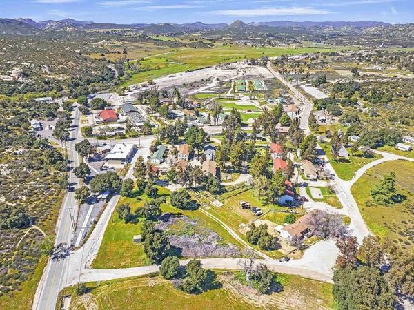 431 Jeb Stuart Road, Campo, CA 91906