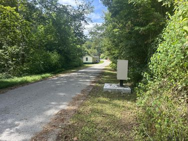 202 Billy G Hollow, Wallins, KY 40873