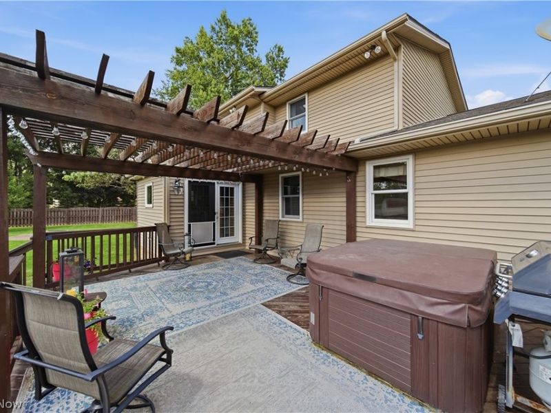 1068 Shelview Circle NW, Uniontown, OH 44685 Photo 46