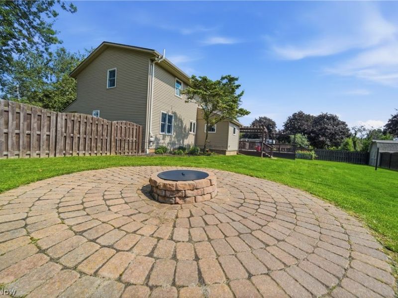 1068 Shelview Circle NW, Uniontown, OH 44685 Photo 49