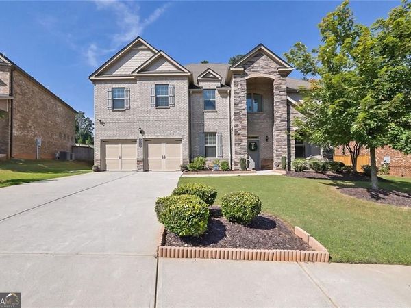 4550 Point Rock Drive, Buford, GA 30519