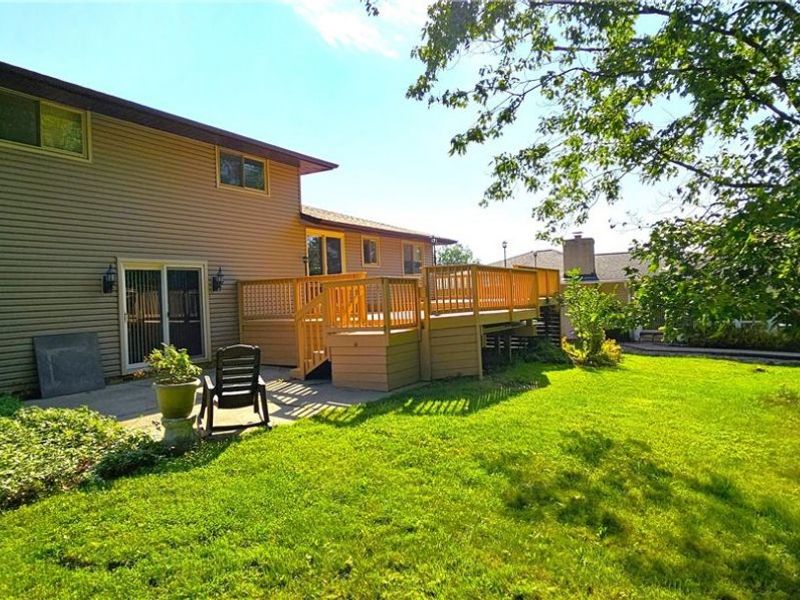 5216 Thoreau Drive, Parma, OH 44129 Photo 10
