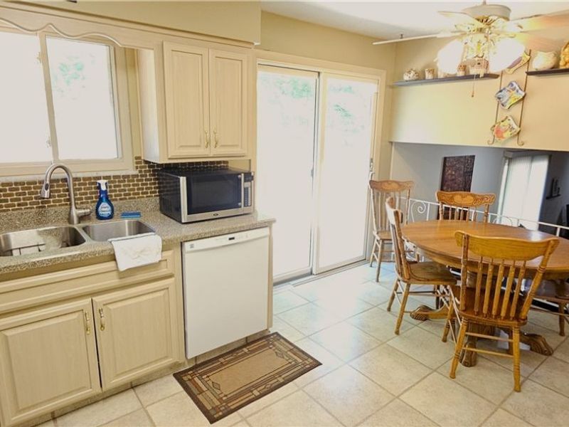 5216 Thoreau Drive, Parma, OH 44129 Photo 24