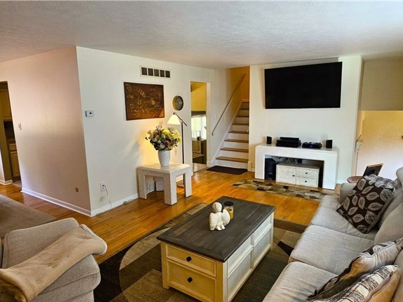 5216 Thoreau Drive, Parma, OH 44129 Photo 30