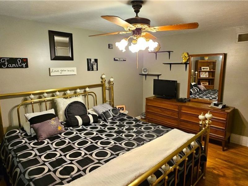 5216 Thoreau Drive, Parma, OH 44129 Photo 40