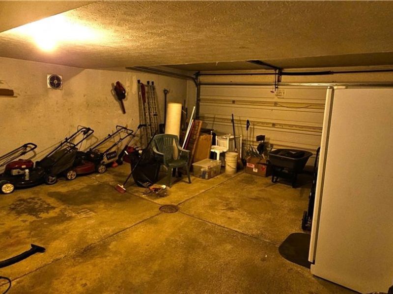 5216 Thoreau Drive, Parma, OH 44129 Photo 49
