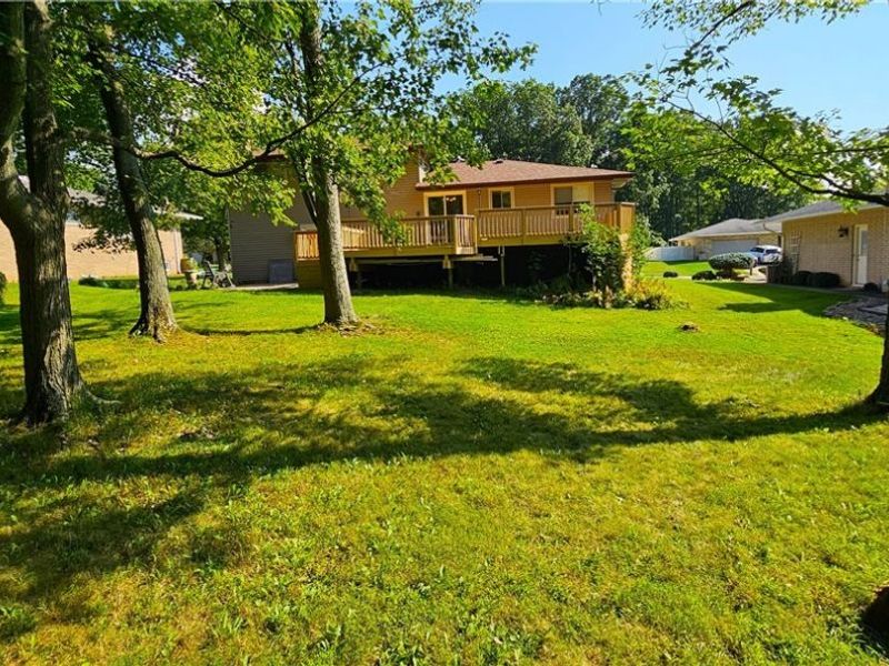 5216 Thoreau Drive, Parma, OH 44129 Photo 6