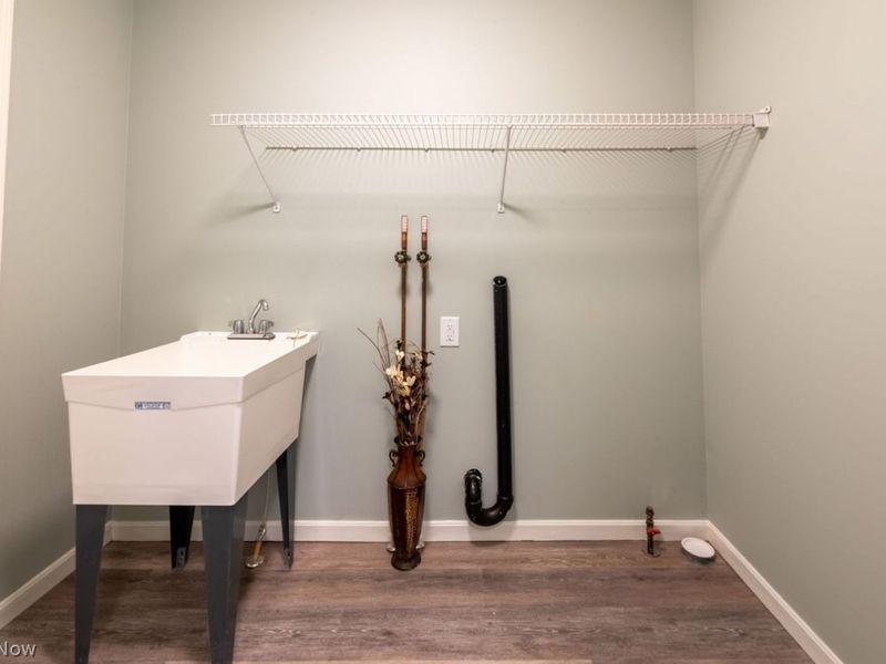 857 Longbrook Drive, Wadsworth, OH 44281 Photo 14