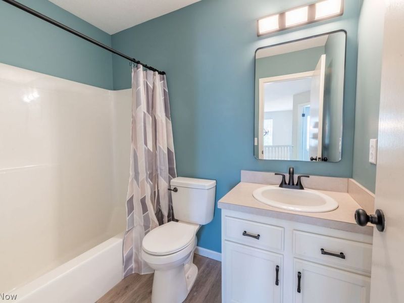 857 Longbrook Drive, Wadsworth, OH 44281 Photo 22