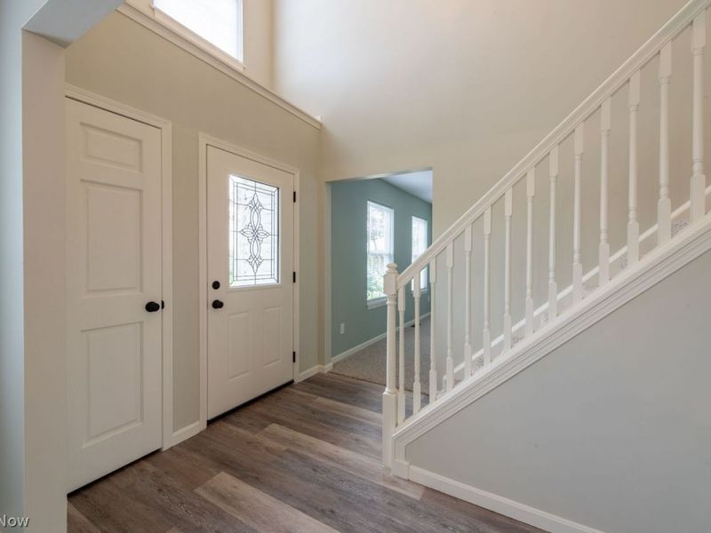857 Longbrook Drive, Wadsworth, OH 44281 Photo 4