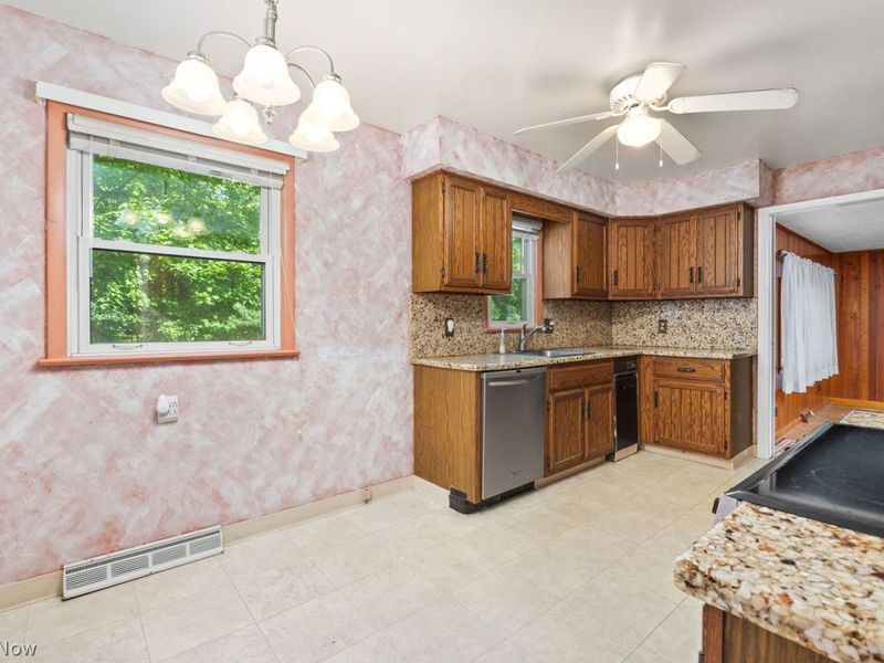 8265 Waters Drive, Macedonia, OH 44056 Photo 2