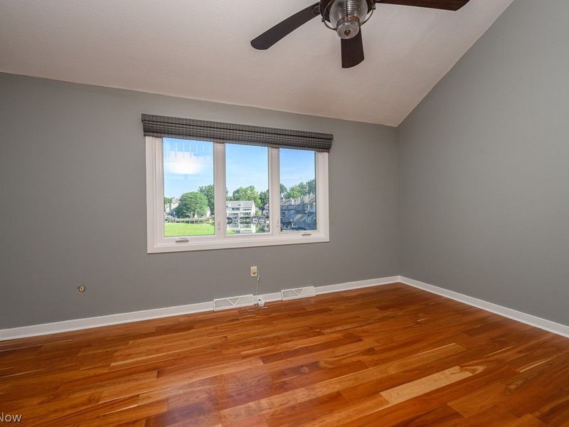 3201 Mariners Island Drive NW, Unit 3G, Canton, OH 44708 Photo 17