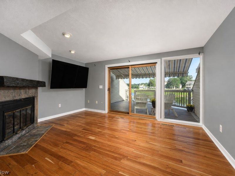 3201 Mariners Island Drive NW, Unit 3G, Canton, OH 44708 Photo 8
