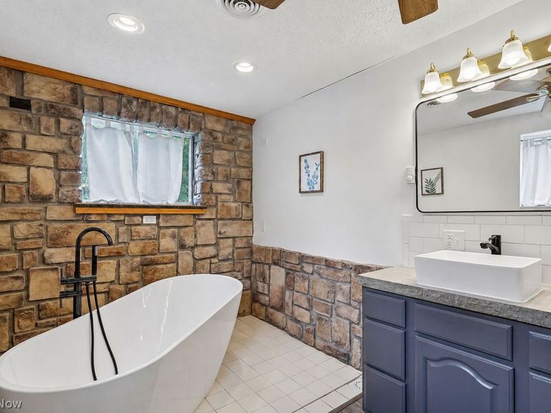 2540 S Mahoning Avenue, Alliance, OH 44601 Photo 37