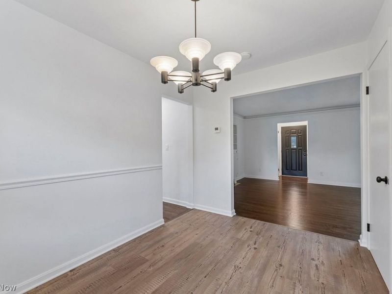 Seven Hills, OH 44131 Photo 10