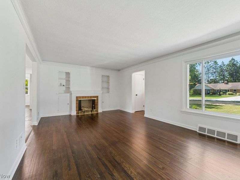 Seven Hills, OH 44131 Photo 11