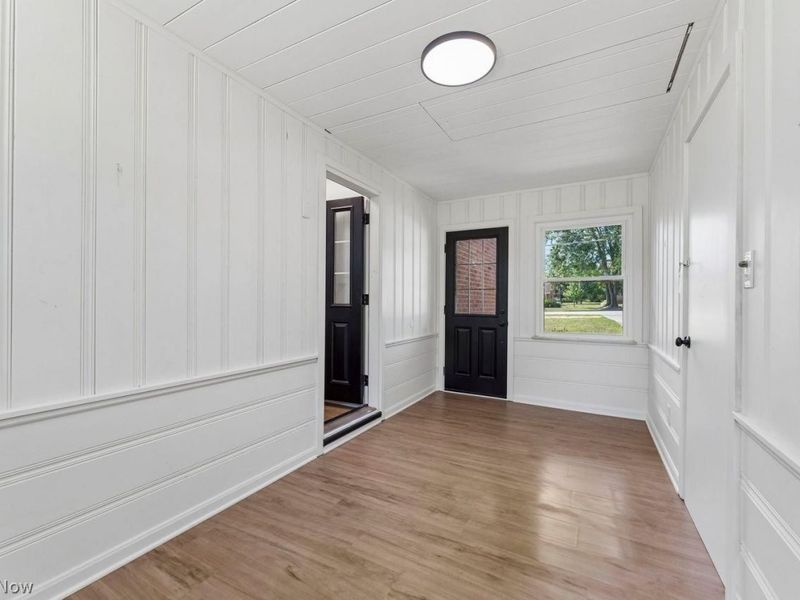 Seven Hills, OH 44131 Photo 26