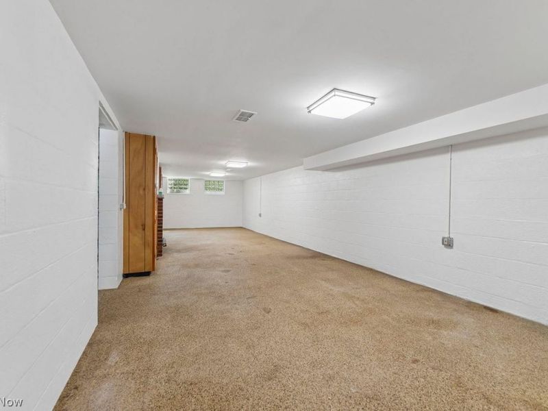 Seven Hills, OH 44131 Photo 30