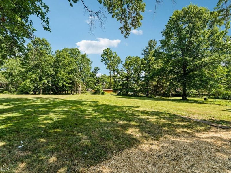 Seven Hills, OH 44131 Photo 39