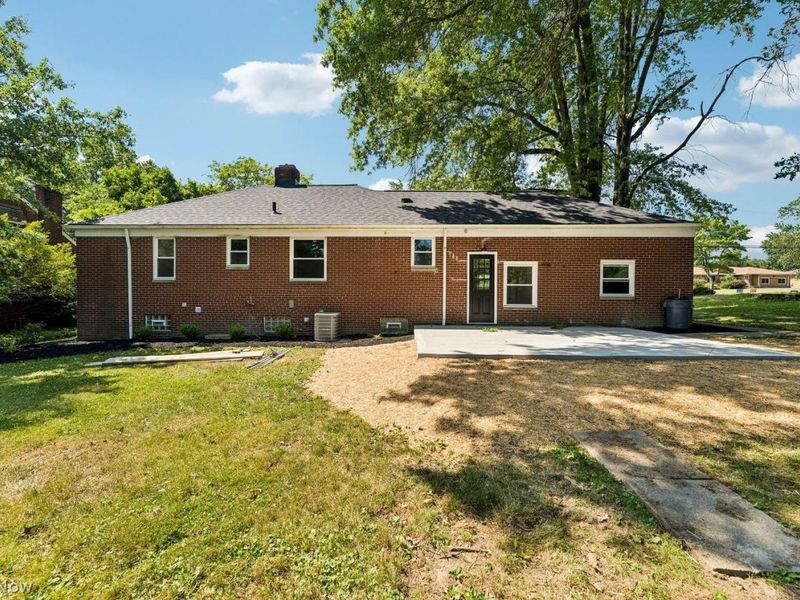 Seven Hills, OH 44131 Photo 44