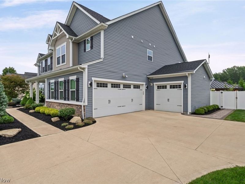 2613 Covington Place, Avon, OH 44011 Photo 4