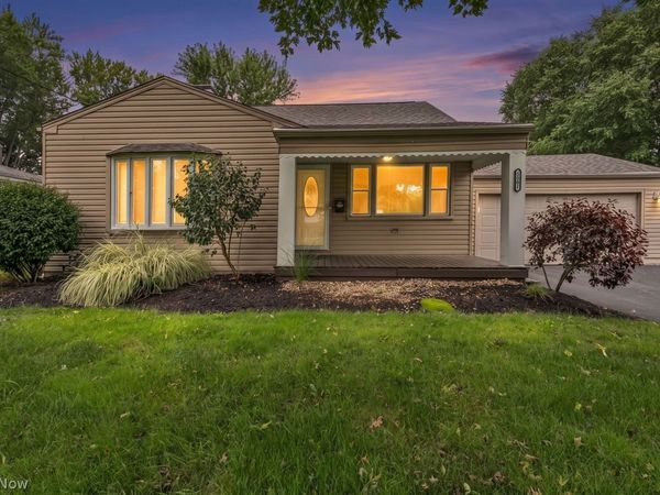 3902 Ayrshire Drive, Youngstown, OH 44511