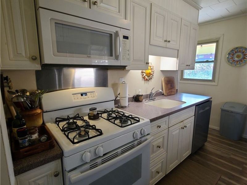 4365 Highland Avenue, Shadyside, OH 43947 Photo 9