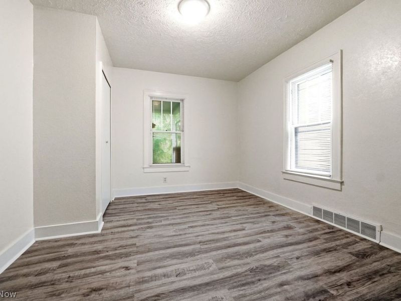605 Brown Street, Akron, OH 44311 Photo 28