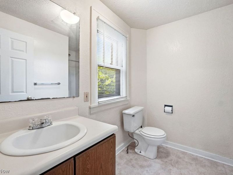 605 Brown Street, Akron, OH 44311 Photo 35