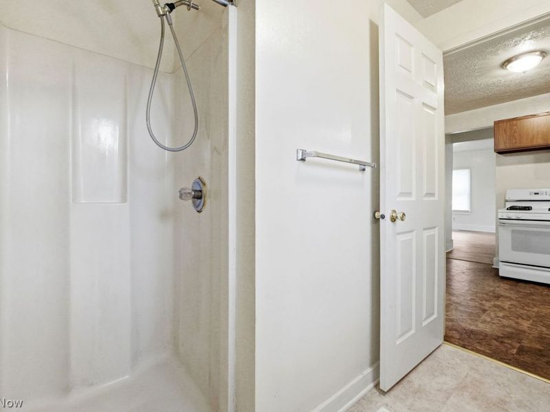 605 Brown Street, Akron, OH 44311 Photo 36
