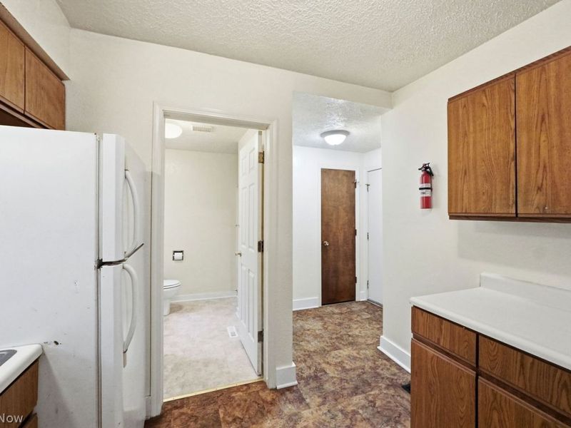 605 Brown Street, Akron, OH 44311 Photo 37